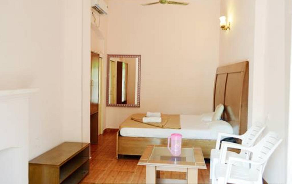 Hotel Bhajgovindam Haridwar Bagian luar foto