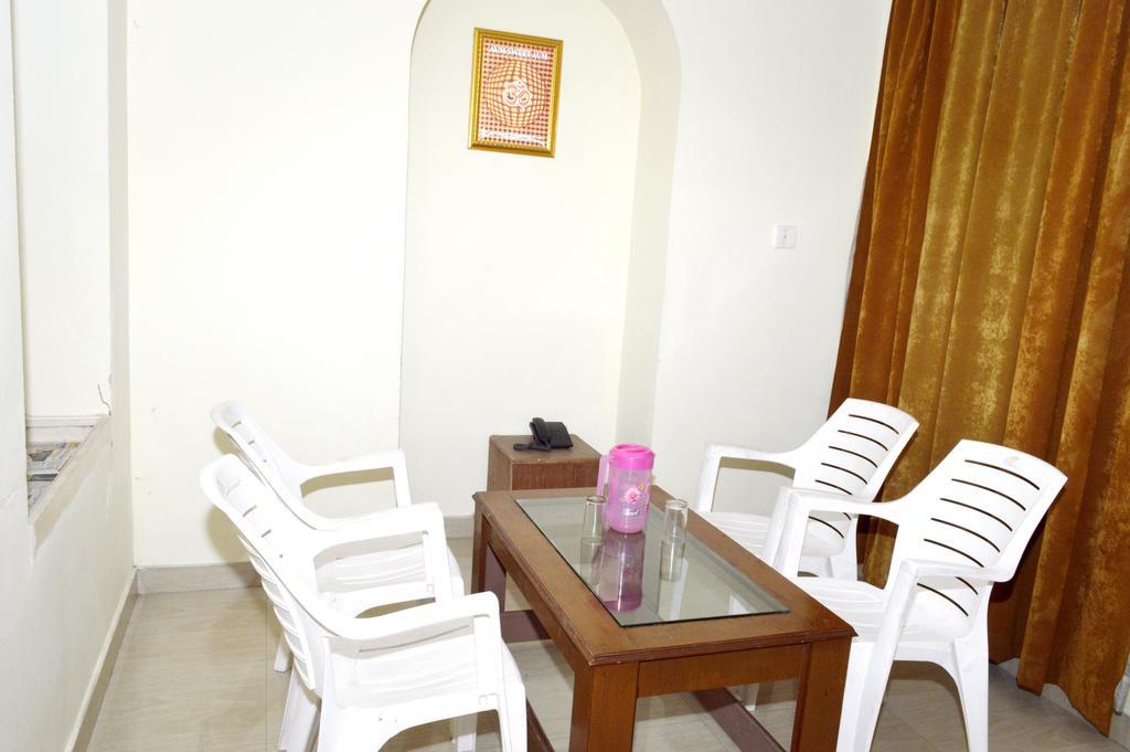 Hotel Bhajgovindam Haridwar Bagian luar foto
