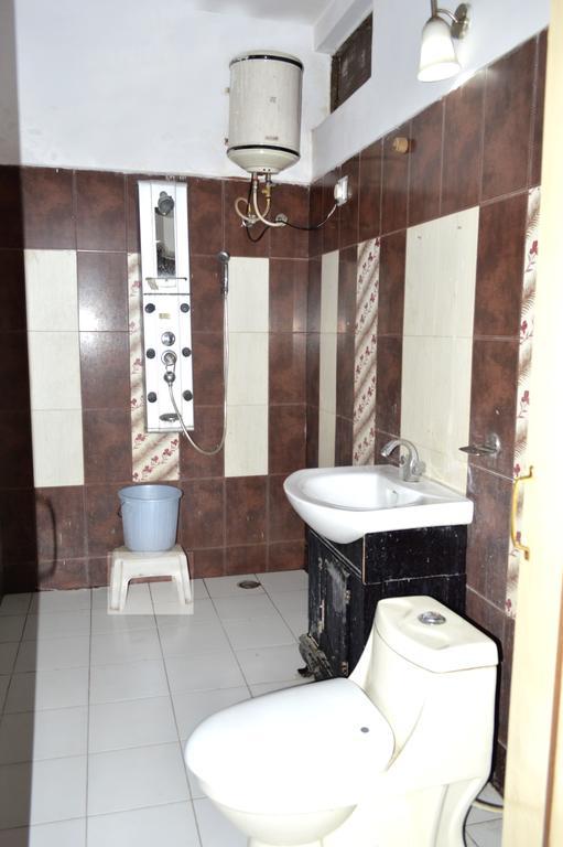 Hotel Bhajgovindam Haridwar Bagian luar foto