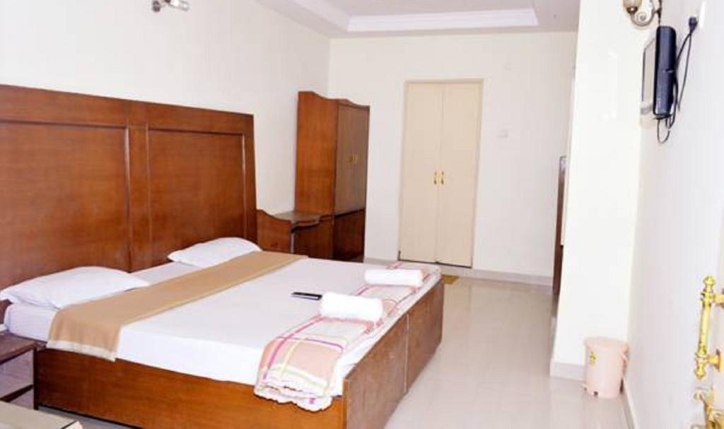 Hotel Bhajgovindam Haridwar Ruang foto