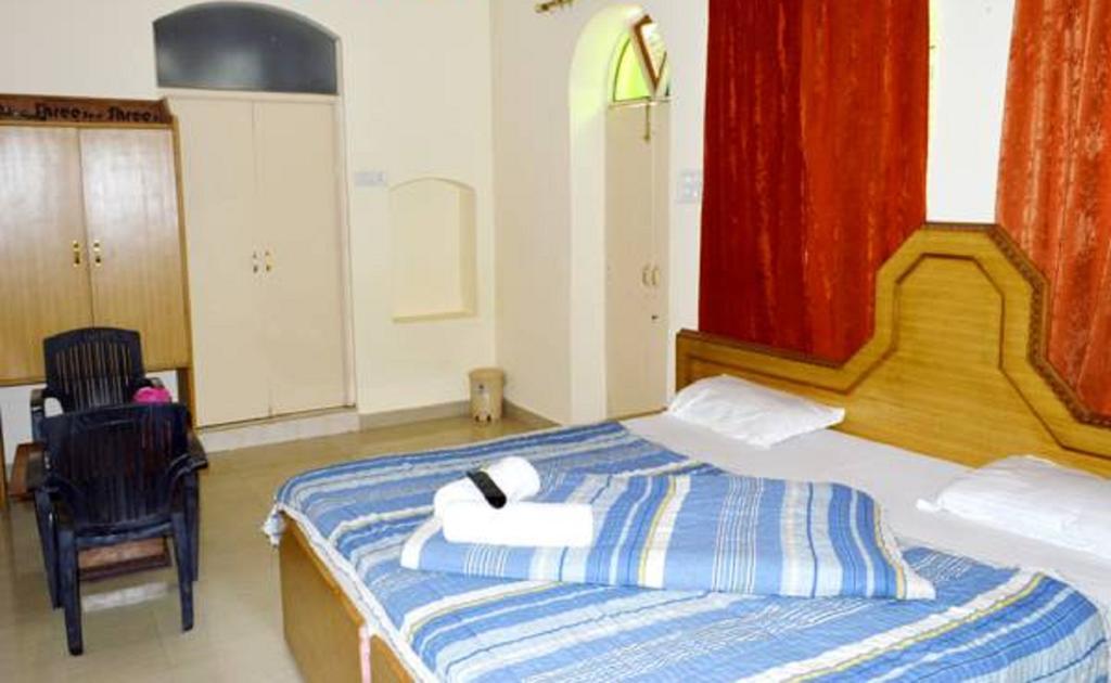 Hotel Bhajgovindam Haridwar Ruang foto